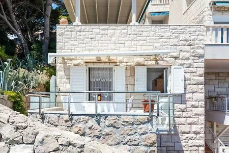 Maria Dubrovnik